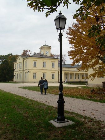 Fehérvárcsurgó_Károlyi kastély
